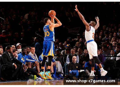 C7娱乐NBA潮流探索：球场上的时尚风向 - 副本